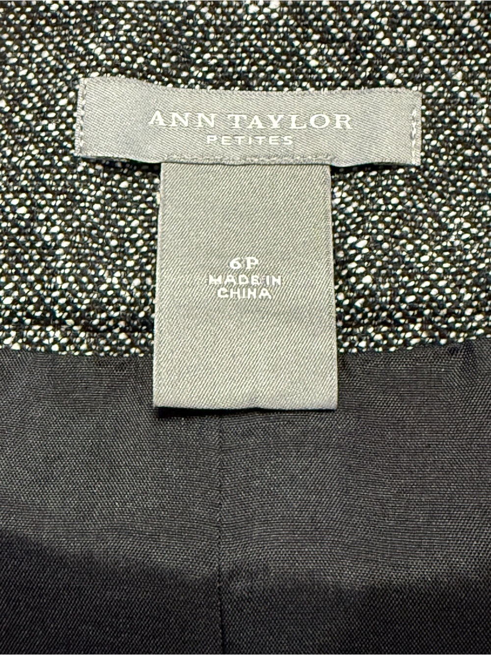 Ann Taylor Women’s Size 6P Fully Lined Side Zip Tweed Pencil Skirt EUC - Picture 2 of 6